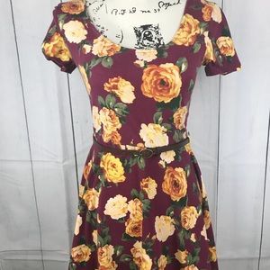 Forever 21 medium purple floral gold roses dress